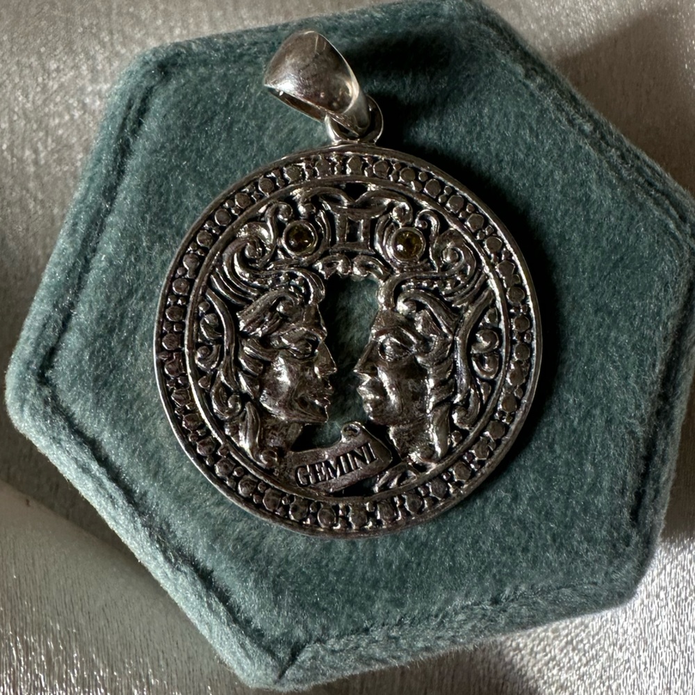 925 Silver Gemini pendant